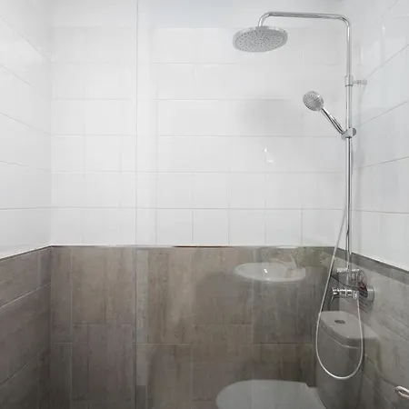 Callao 7 Apartment *